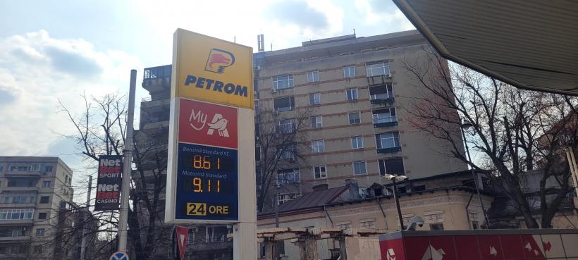 Prețul carburanților explodează, Guvernul ezită să intervină, iar românii resimt tot puternic creșterile  18999383