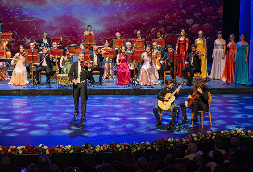 Un chitarist de 12 ani a cucerit publicul meloman din toată țara 18999529