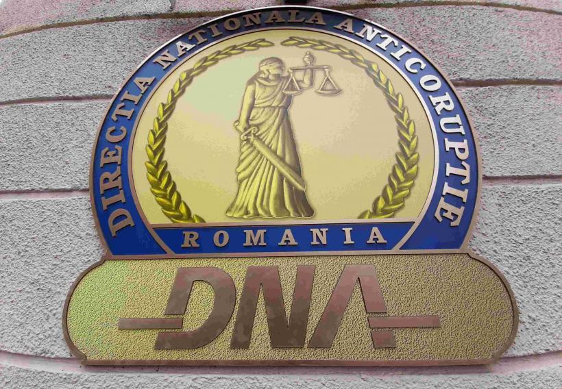 Megaoperațiune USR: atacă Justiția cu 10 proiecte de lege din agenda #rezist. Nou: apare prezumția de vinovăție politică 18999557