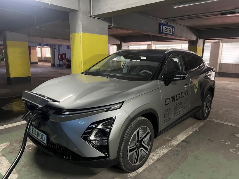 Cum arată o aventură electrică cu o mașină chinezească 18999689