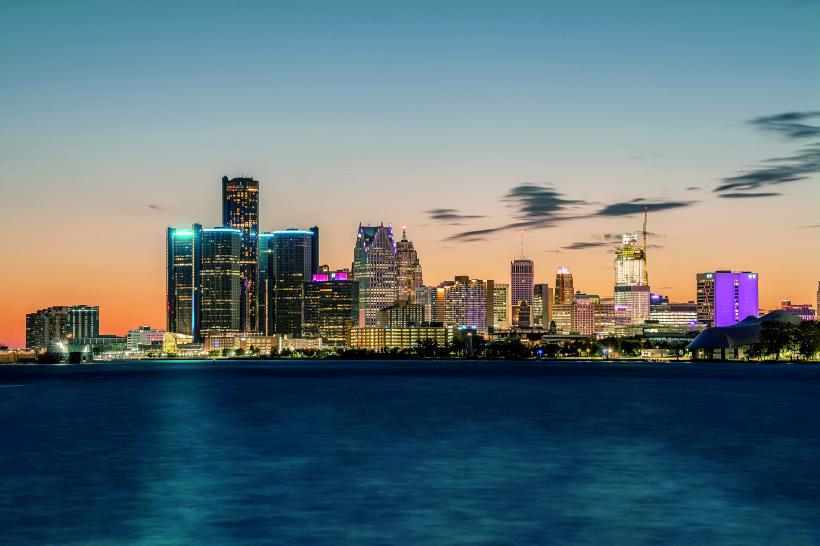 Detroit, orașul care a inventat drumul, începe să-l calculeze 18999666