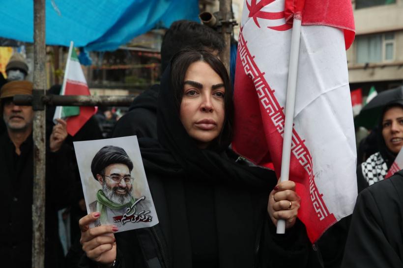 Liderul suprem al Iranului rămâne în umbră: Întrebări fără răspuns pentru CIA și Mossad 18999909