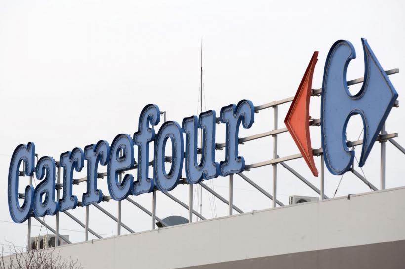 Frații Pavăl au depus actele pentru preluarea Carrefour