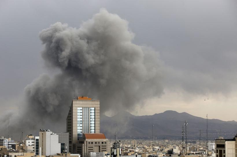 De ce nu cedează Iranul, în pofida pierderilor din război