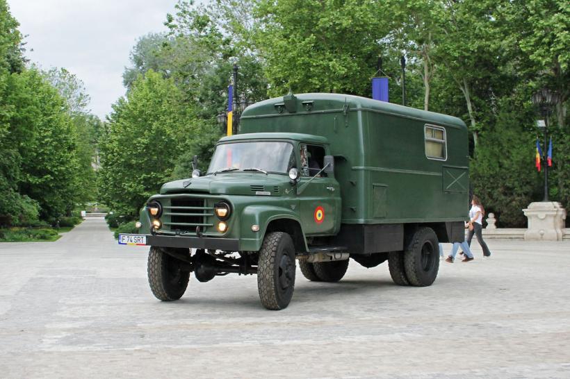 Muzeul pe roți al României nu este un privilegiu politic! 19000203