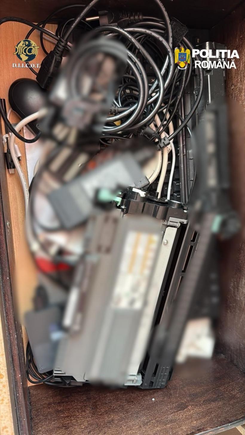 Fabrică de euro falși în Suceava: Peste un milion de euro, găsiți în Bulgaria 19000341