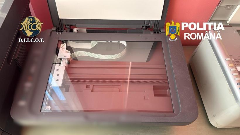 Fabrică de euro falși în Suceava: Peste un milion de euro, găsiți în Bulgaria 19000343