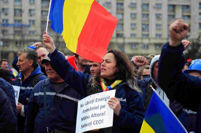 Minerii au ajuns din nou la București. Energia României se prăbușește cu 30% 19000398