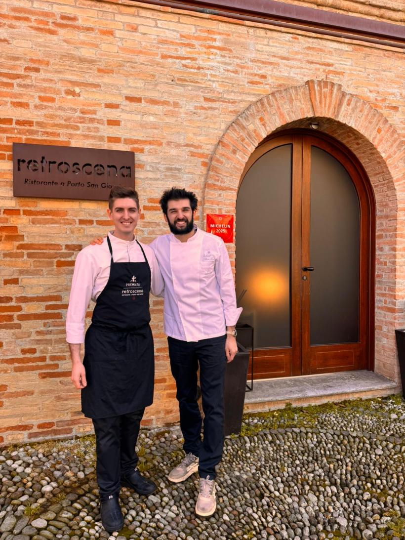 Luca Zvaleni, câștigătorul sezonului 16 Chefi la cuțite, a început stagiul la Retroscena, alături de Chef Richard: „M-au fascinat ideile și combinațiile culinare ale Chef-ului”