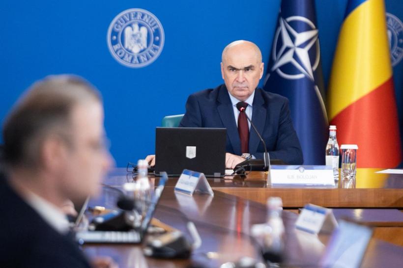 Ziua decisivă pentru prețul carburanților: Guvernul adoptă astăzi noile măsuri