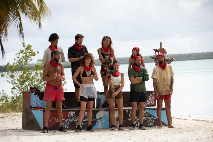 Cea de-a șasea victorie consecutivă a Faimoșilor în jocul pentru Imunitate a avut loc într-o ediție lider absolut de audiență! Diseară, un nou Războinic va părăsi Survivor 19001116