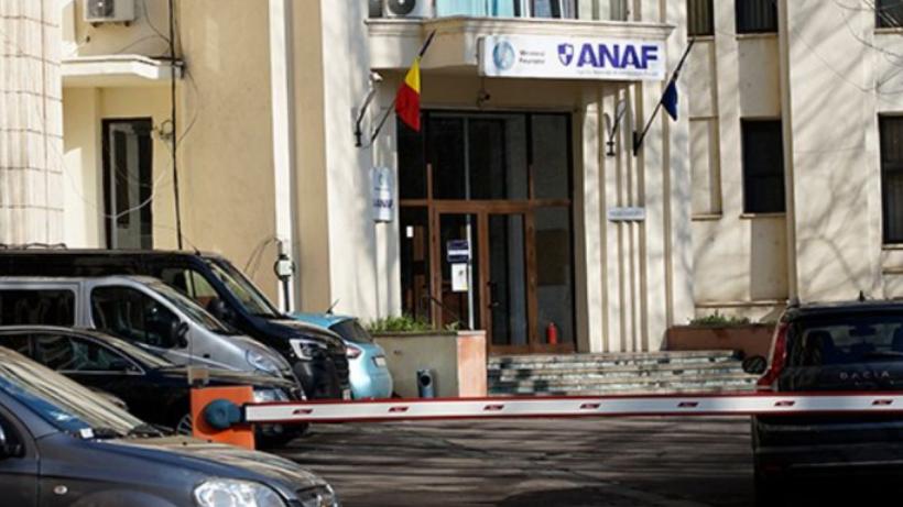 Directori ANAF București, acuzați de luare de mită și trafic de influență