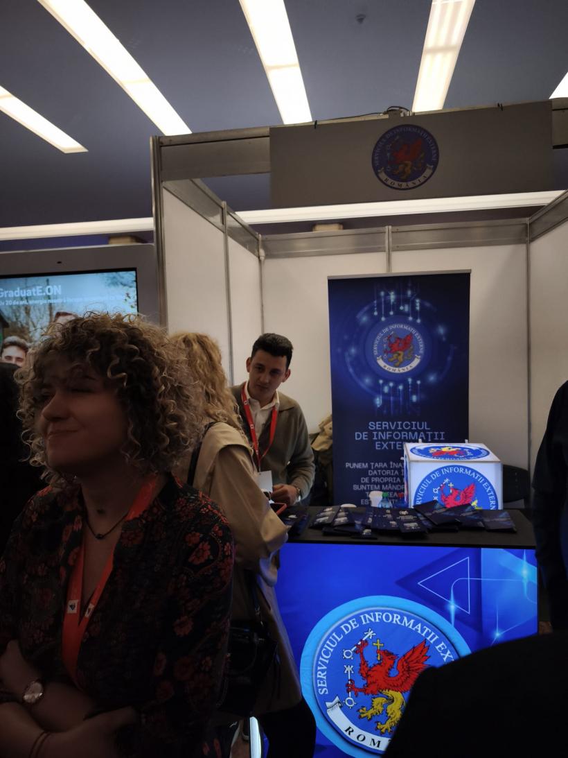 REPORTAJ: Ciocnirea „generației ’70” cu corporatiștii: „Care ești, bă, hașier?” E oficial: au dispărut zidarii 19001161