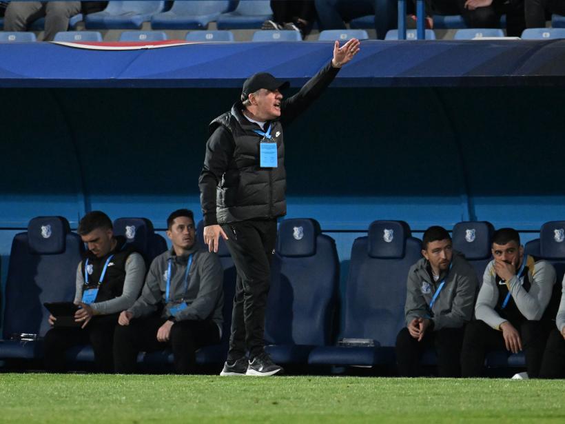 Era Lucescu, la final. Începe era Hagi 19001341