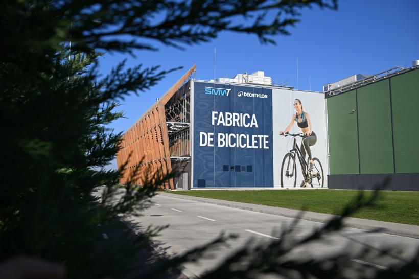 Poveste pe 2 roți: Fabrica din România unde se produc peste 4.500 de biciclete pe zi