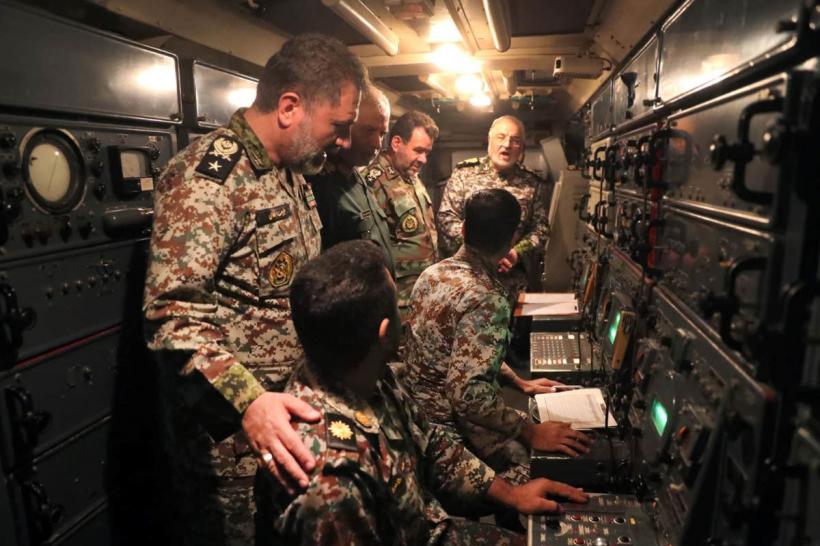 Război în Iran: SUA își sporește prezența în Golf. Un atac terestru ar putea fi decis de Casa Albă