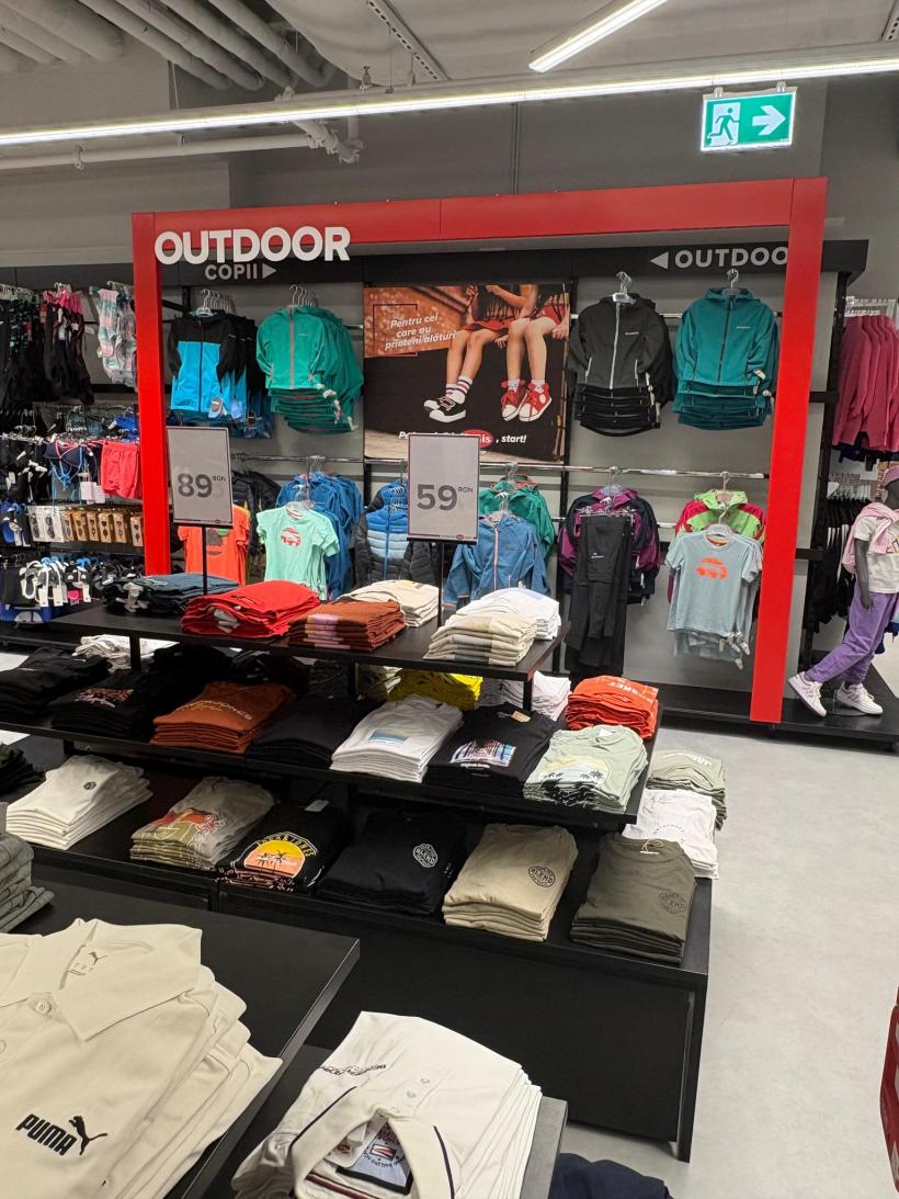 Un mare lanț de magazine pleacă din România după ani de pierderi