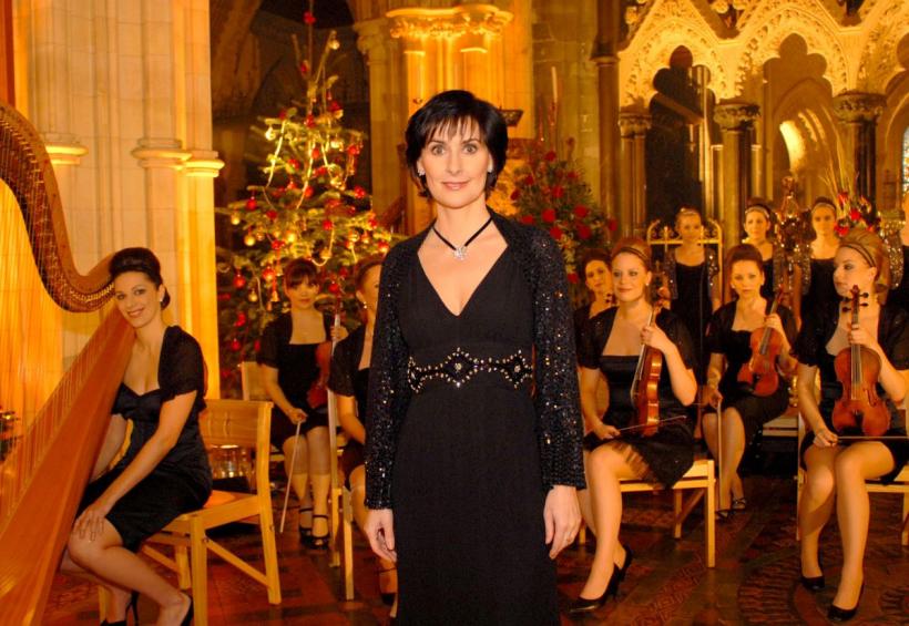 Povestea uimitoare a unei artiste celebre. După ce a cucerit lumea s-a retras într-un castel, alături de 12 pisici