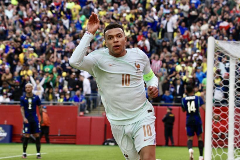 Coșmarul lui Kylian Mbappé la București: „M-au numit maimuță”