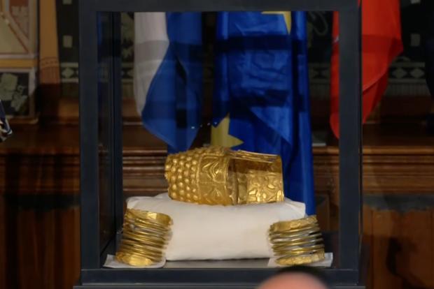 Guvernul returnează parțial despăgubirile după jaful Coifului de la Coțofenești: ce se întâmplă cu tezaurul dacic recuperat