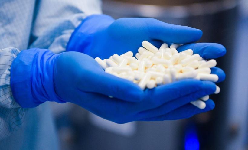 Criză dublă UE: 52 fabrici farmaceutice românești sub amenințare totală