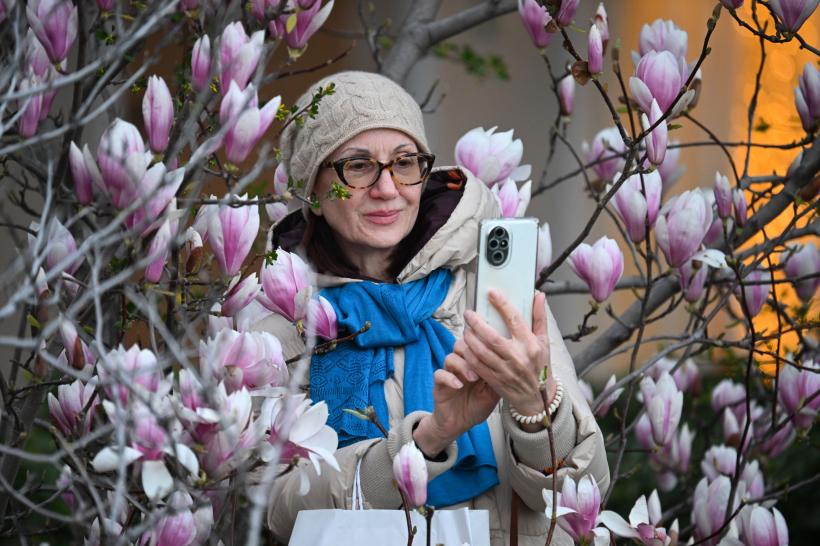 Horoscop 5 aprilie 2026: trei zodii atrag norocul și prosperitatea sub influența Lunii în Săgetător