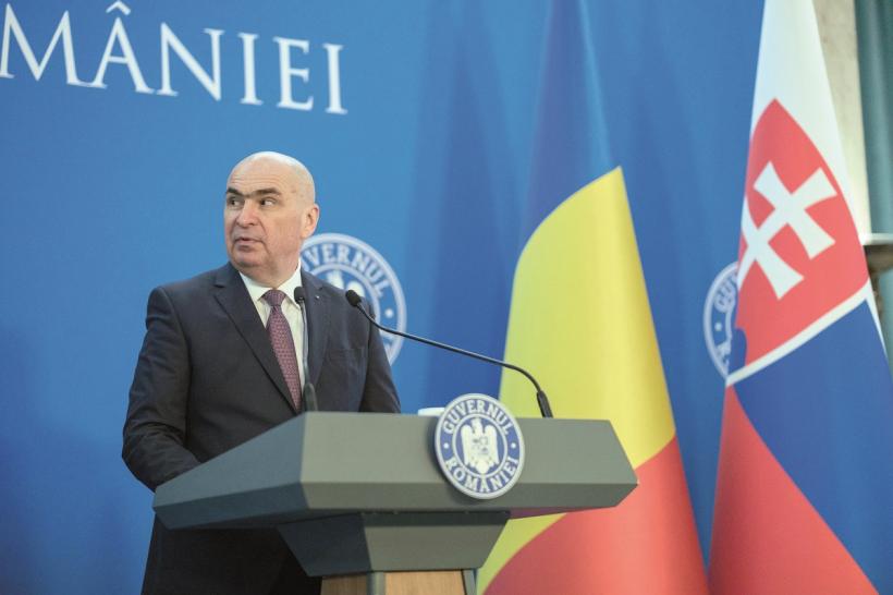 „Barbut” jucat între palate. Premierul îl asigură pe președinte că nu vrea să-i ia locul. Președintele înțelege și îl numește pe Cioloș la Palatul Cotroceni 19002246