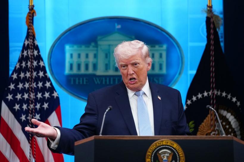 Donald Trump, ultimatum pentru Iran: Armistițiu sau vă distrugem marți noapte