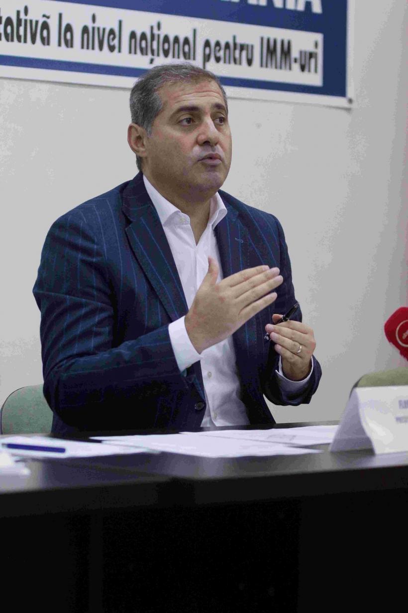 Furtuna lovește mediul de afaceri. Număr record de firme dispărute 19002210