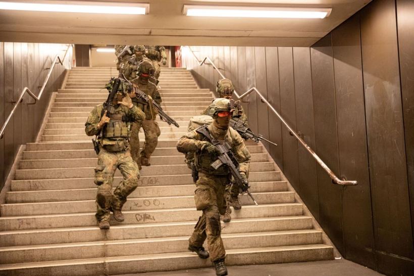 Șoc în Europa: Bărbații 17-45 ani nu pot pleca din Germania fără OK militar