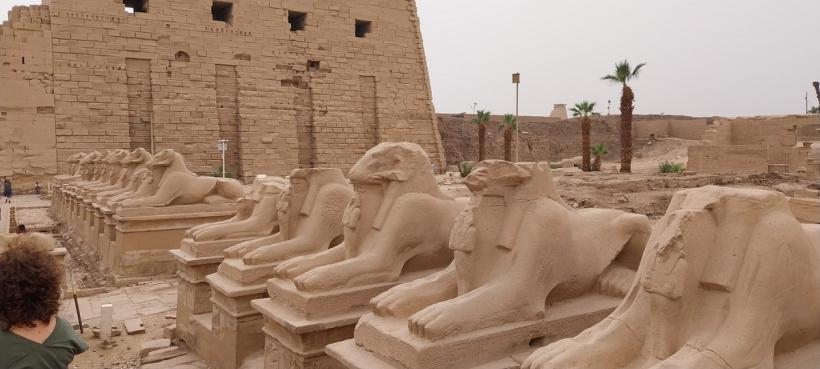 Românii sunt turiștii preferați ai egiptenilor 19002221