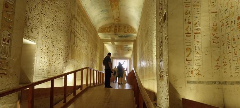 Românii sunt turiștii preferați ai egiptenilor 19002223