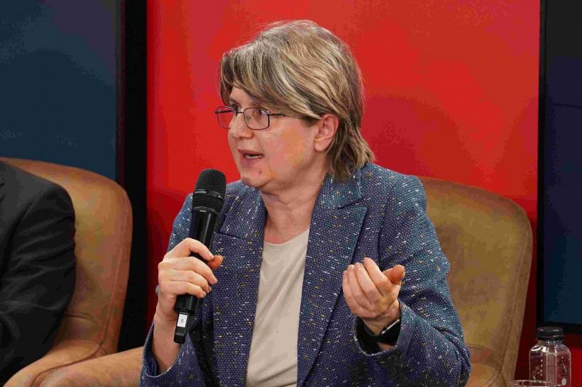 Suprataxarea farma taie accesul la tratament: bolnavii riscă să rămână fără medicamentele ieftine  19002216