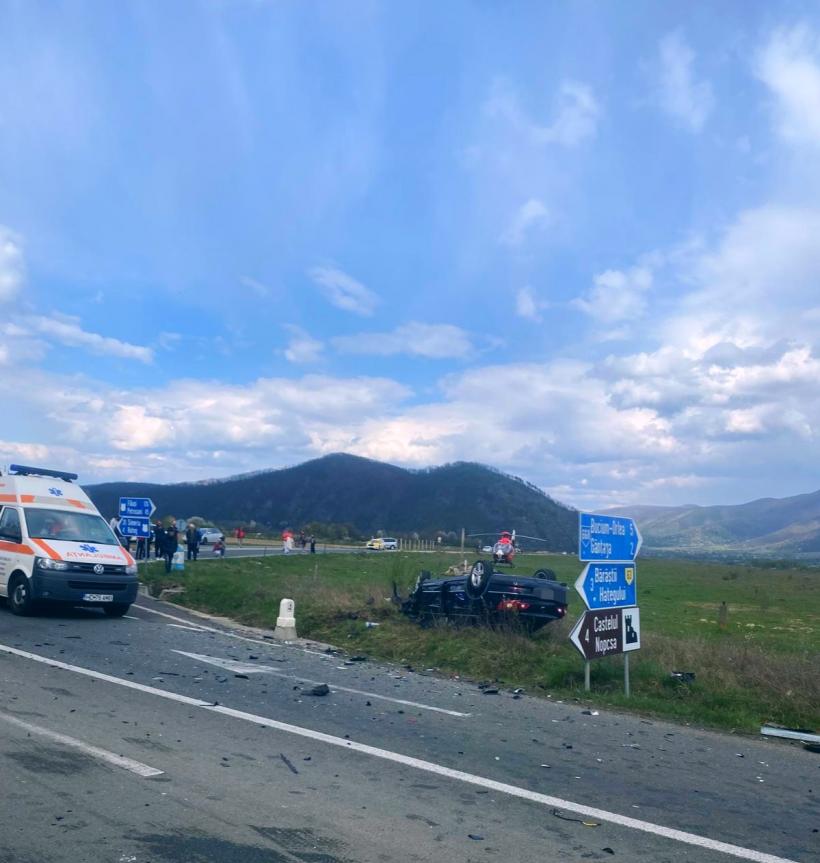 Moarte șocantă pe DN 66: Bărbat de 74 ani ucis, minori răniți în accident Hunedoara