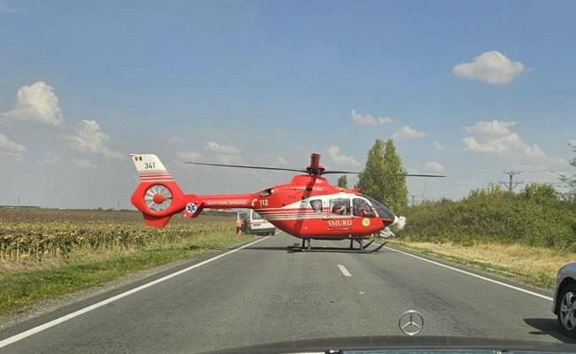 Impact violent între două mașini, urmat de un incendiu, în ajunul Paștelui! La fața locului intervine un elicopter SMURD 19003264