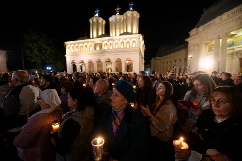 Hristos a Înviat! Lumina speranței se aprinde în inimile noastre