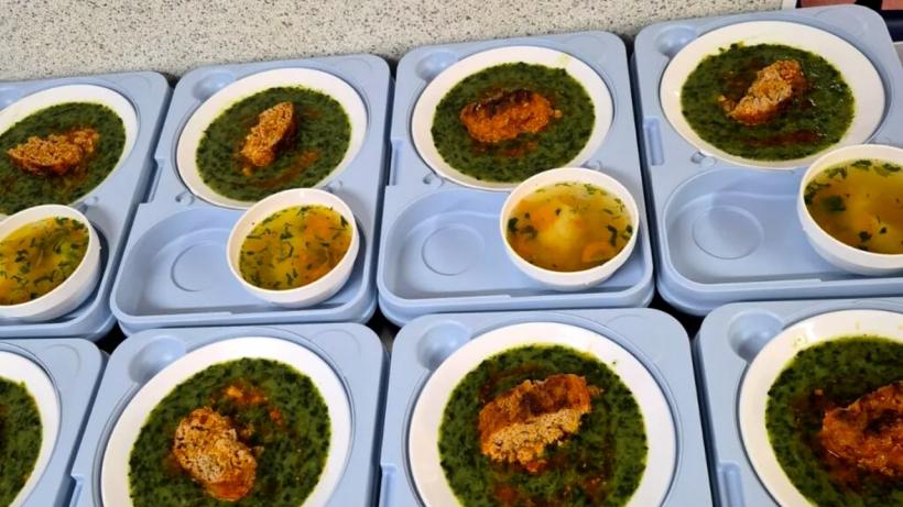 Gustul sărbătorii, chiar și în spital! Cum arată meniul de Paște pregătit de dieteticienii din Sibiu