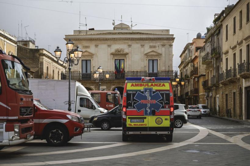 Caz șocant în Italia: Pacienți morți în drum spre spital. Un șofer de ambulanță a fost arestat