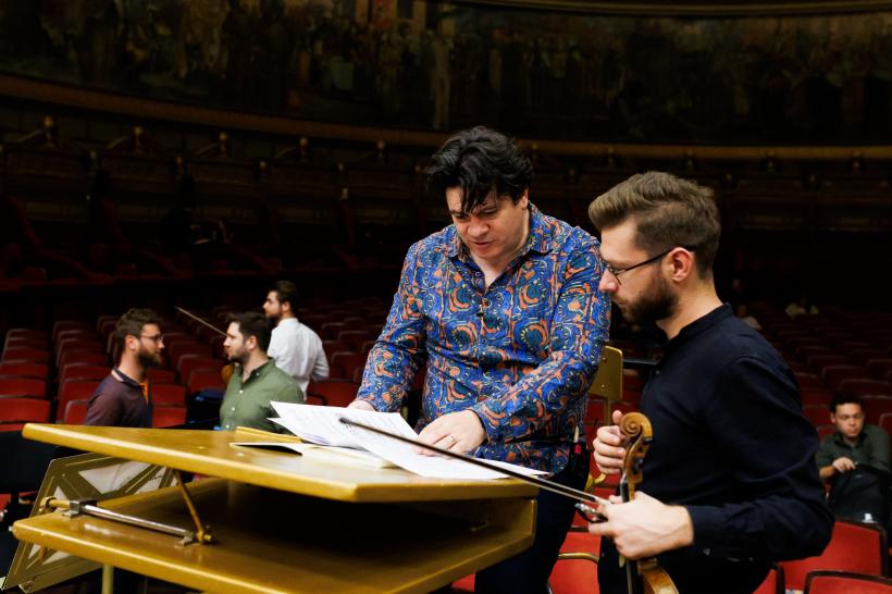 Maestrul Cristian Măcelaru revine la pupitrul formării unei noi generații de artiști, prin masterclass-urile Concursului Enescu 2026 19002846