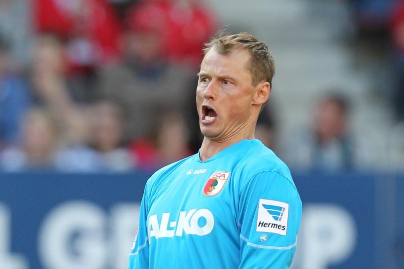 Tragedie cumplită: Fostul portar Arsenal a murit lovit de tren – Omagii de la Klopp și Wenger