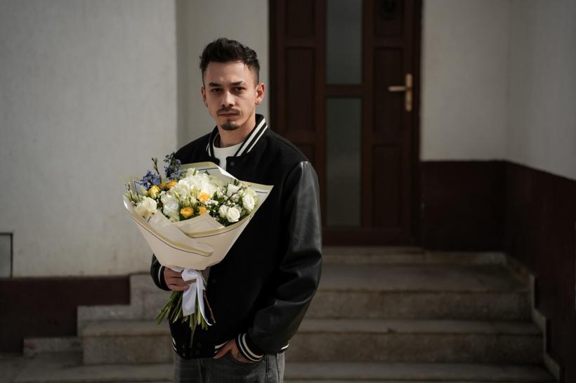 Juno lansează Destine cu parfum de lavandă, piesa care poartă numele spin-off-ului serialului original de la Antena 1, care are premiera astăzi, de la 20.30