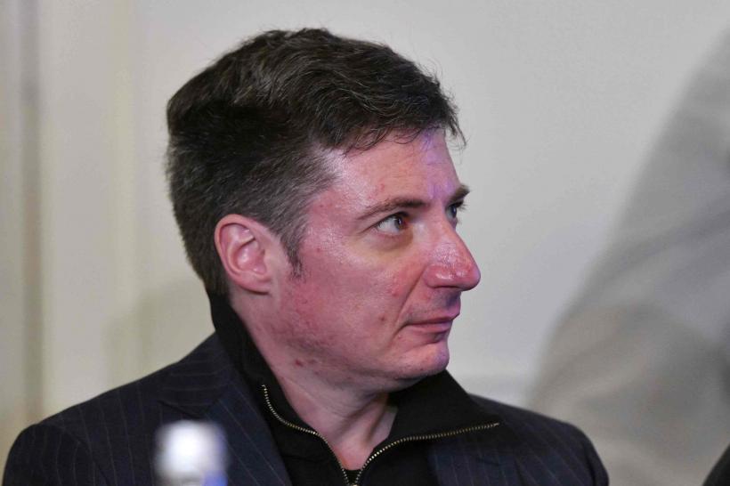 S-au reactivat „celulele” de la 10 august: „Ieșim masiv în stradă să-l susținem pe Bolojan”. „Dacă Nicușor Dan nu joacă de partea bună, îl dăm jos și pe el” 19004012