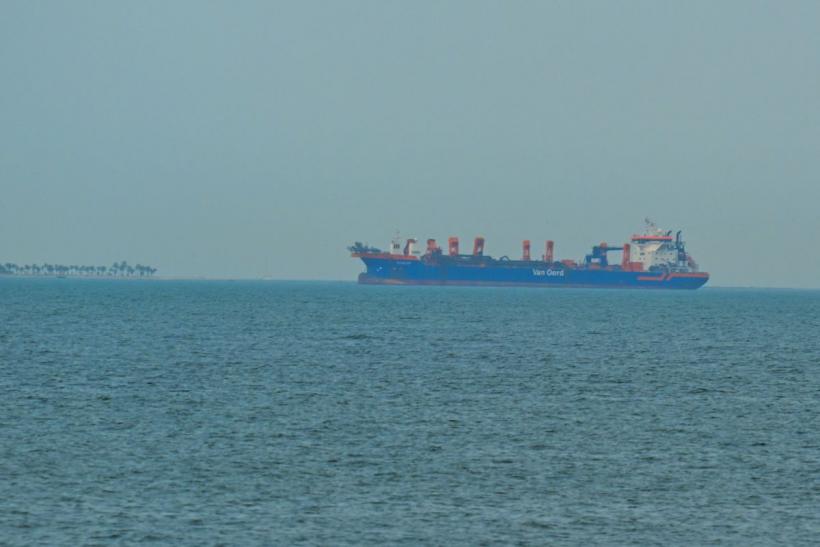 Coreea de SUd sparge blocada SUA în Strâmtoarea Ormuz. Petrolierul a traversat Marea Roșie