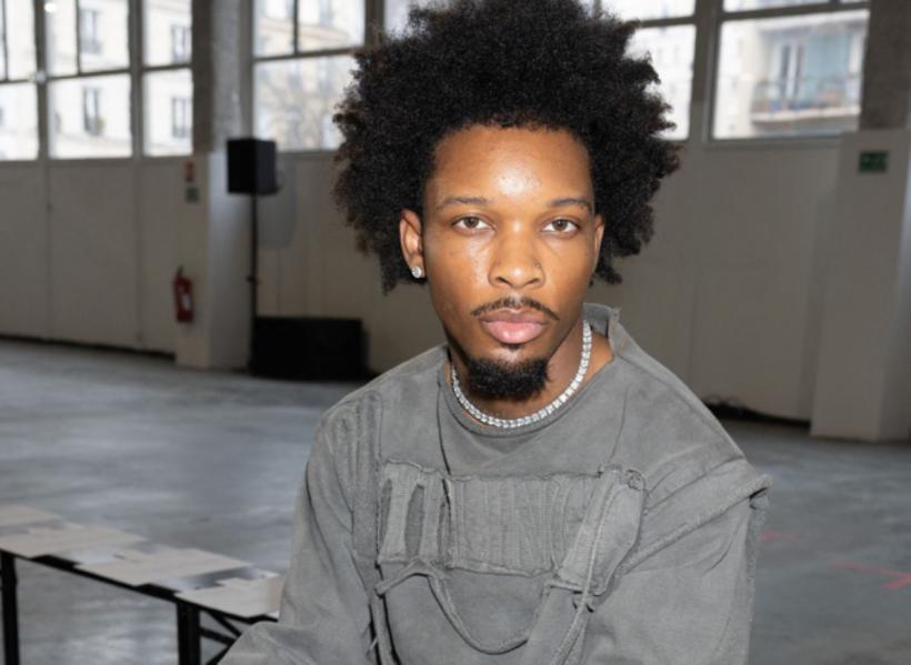 Descoperire macabră: bucăți din corpul unei fete de 14 ani, găsite în mașina cântărețului D4vd