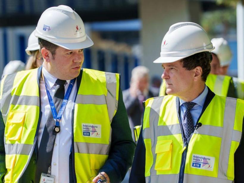 Alertă maximă! Tânăr din Timiș anchetat după ce a cerut bani pentru ASASINAREA lui Nicușor Dan. Poliția a intervenit de urgență