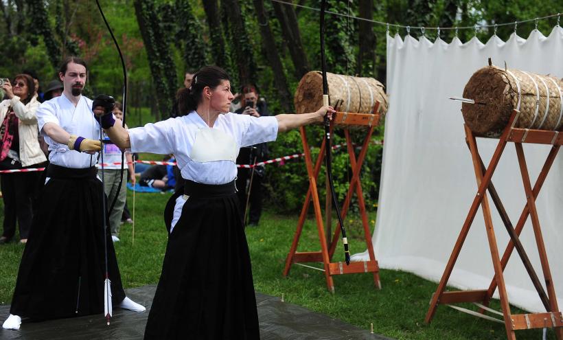 Hanami – sărbătoarea primăverii – în Grădina japoneză din Parcul Regele Mihai I (Herăstrău) 19004276
