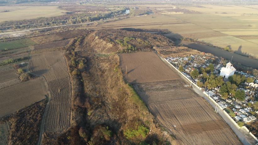 Ipoteză șocantă: Cetatea Argedava, în vizorul vânătorilor de comori 19004407