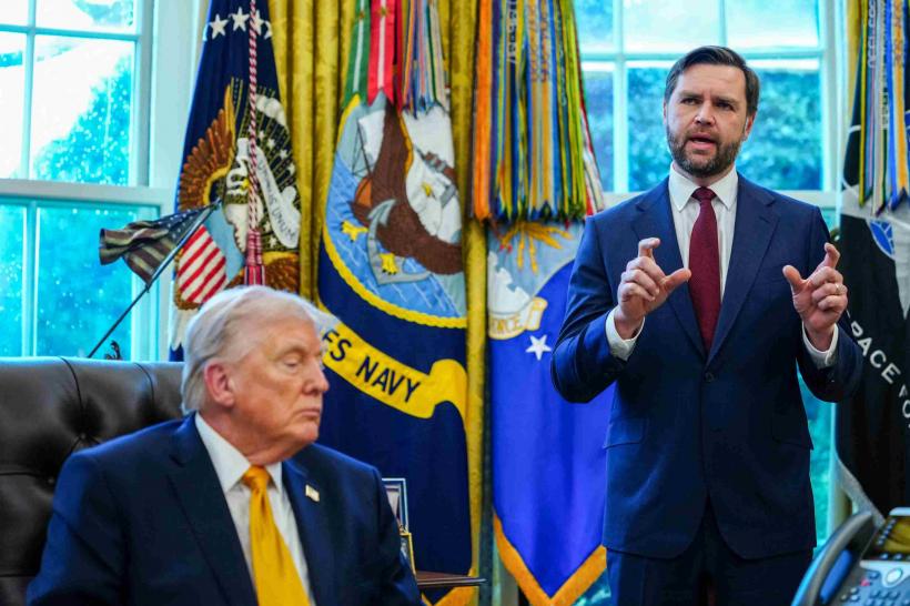 Poza pentru articolul Cădere în lanț: Trump se clatină, JD Vance se scufundă