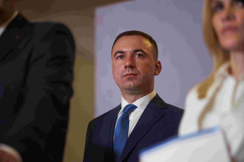 Șobolanii și șoarecii din cămara energiei, protejați și încurajați de PNL 19004954