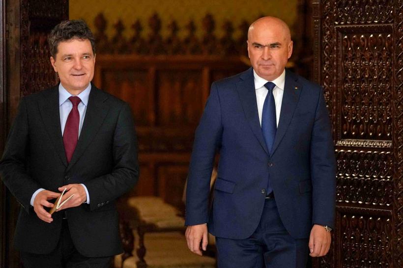 Cum i se adresează, de fapt, Ilie Bolojan șefului statului în spatele ușilor închise